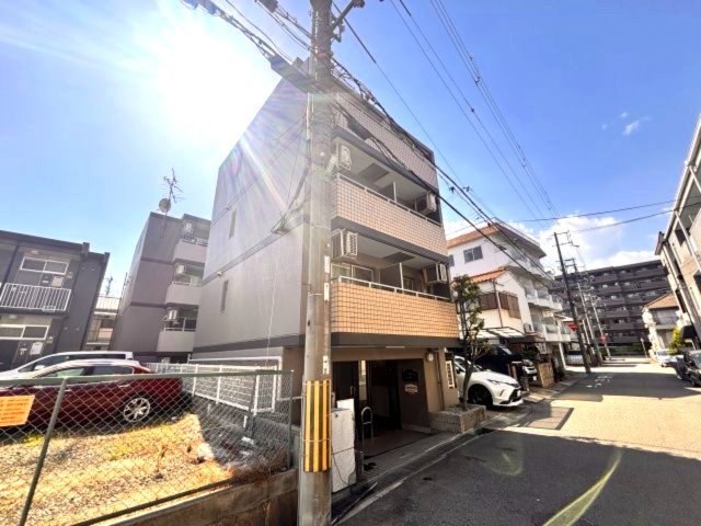 ロイヤルメゾン魚崎Ⅱの外観