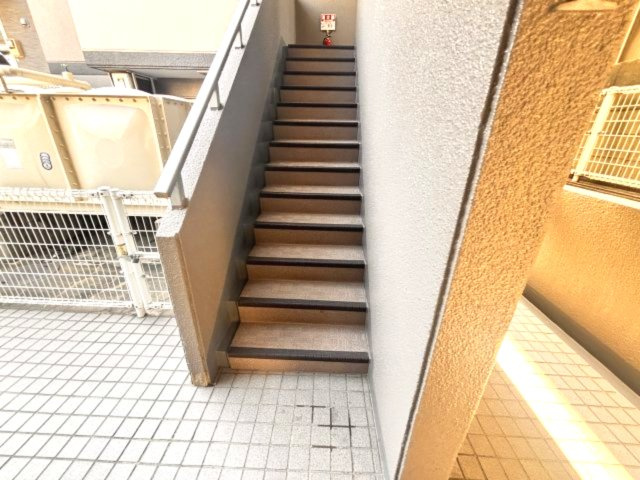 ロイヤルメゾン魚崎Ⅱのエントランス