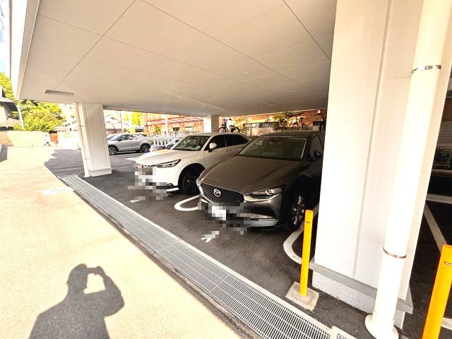 ラパン すみよしの駐車場