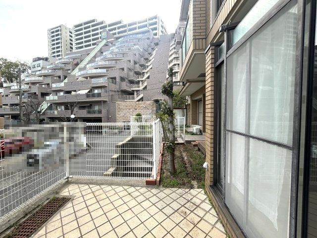 ジークレフ高羽２番館のバルコニー