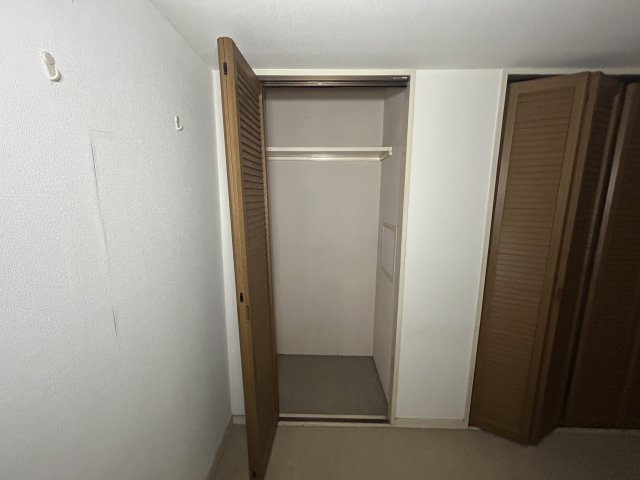 ジークレフ高羽２番館の玄関