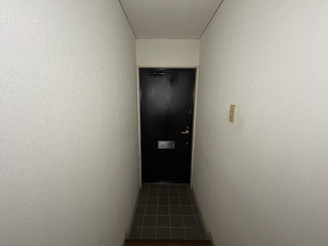 ジークレフ高羽２番館の玄関
