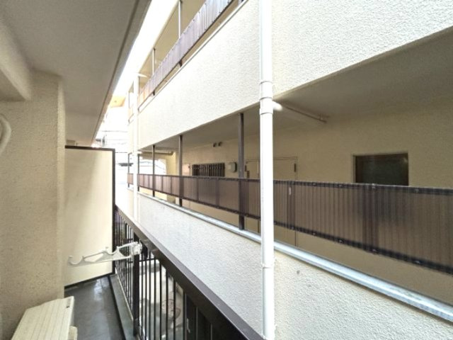 永手コスモハイツのロビー