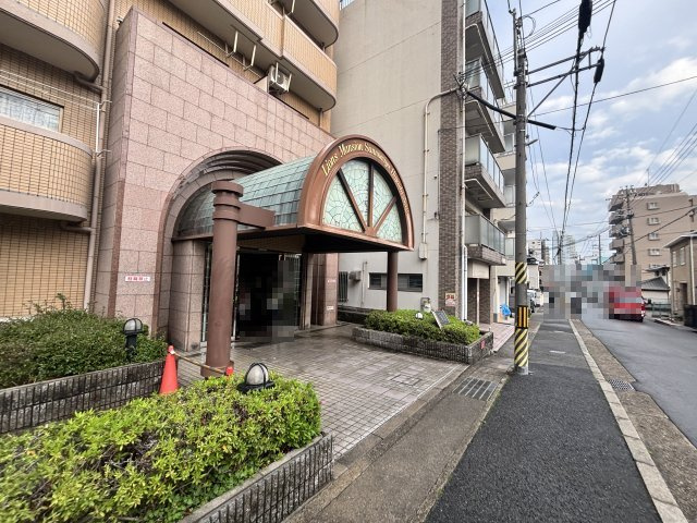 ライオンズマンション三宮東第2のエントランス