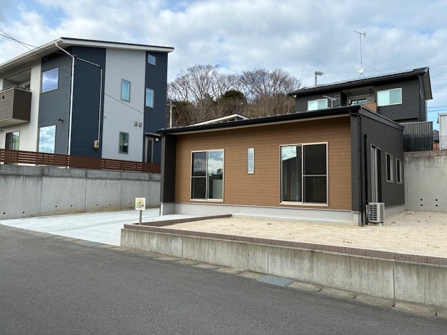 いわき市久之浜町エコタウン館の山３－１５。陽当たり良好！デザイナーズ平屋建売住宅１LDK