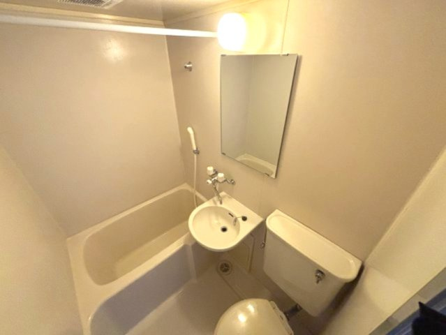 エクセレンス六甲の浴室