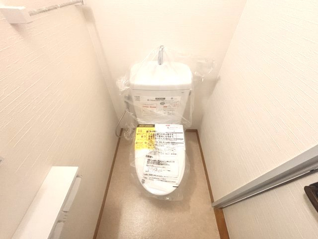 ファイブ西岡本のトイレ