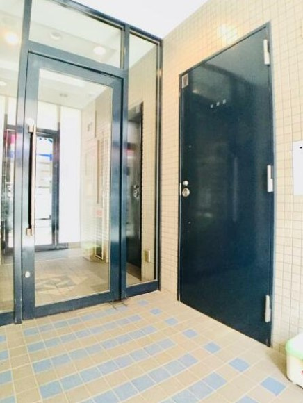 ソレアード東府中のエントランス