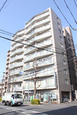 ソレアード東府中の外観