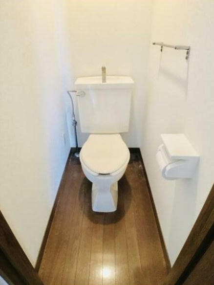 ソレアード東府中のトイレ