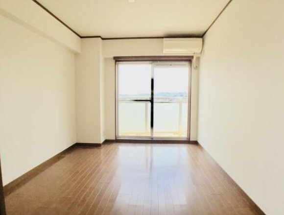 ソレアード東府中の寝室