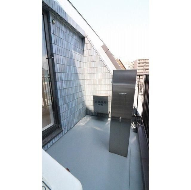 パティオ南麻布のバルコニー