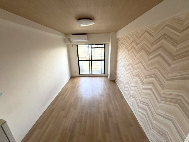 メゾン王子の居間・リビング