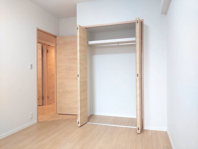 宝塚南雲雀丘ガーデンハウスの洋室|洋室約6.2帖