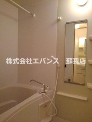 【浴室】 | ソレアードD | 日々の暮らしに欠かせないお風呂です