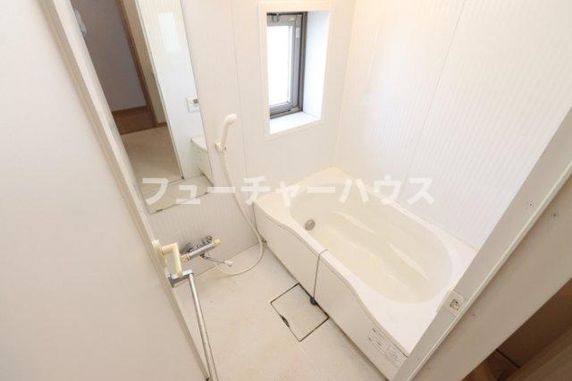 エミネンス大町の浴室