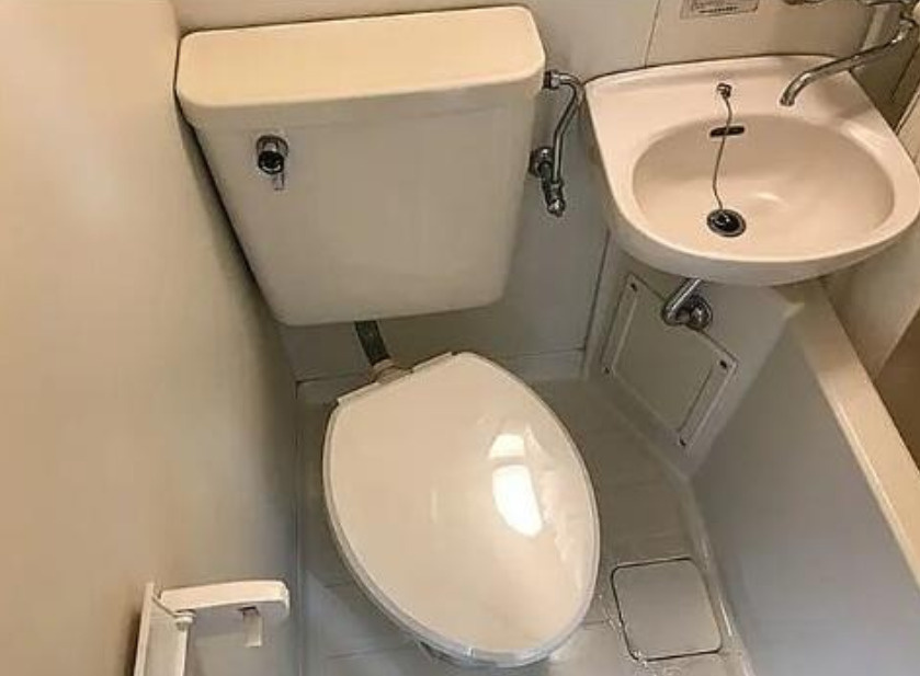 愛知県稲沢市1棟収益マンション【ミリアン稲沢駅前】のトイレ