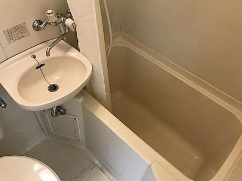 愛知県稲沢市1棟収益マンション【ミリアン稲沢駅前】の浴室