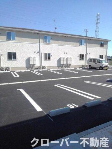 ポルト・クレアⅥの駐車場
