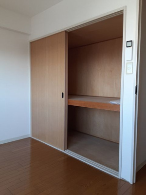 【収納】 | ピアレジアオヤマ5 | ※別号室参考写真
