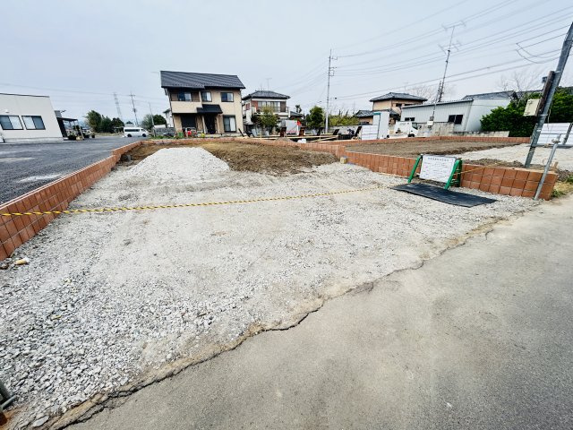 新築　太田市鳥山中町第2　Livele Garden.S　3号棟　の駐車場|現地写真　駐車スペースは並列3台分可能です！
