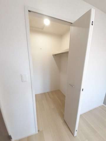 サウスゲートＡの収納
