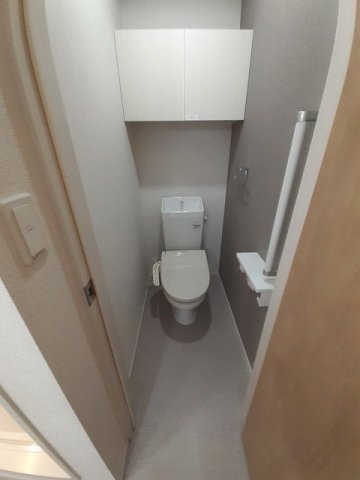 メゾンネージュⅡ番館のトイレ