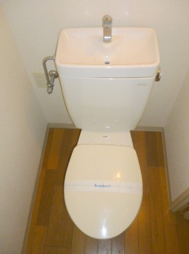 レオパレスパティオのトイレ