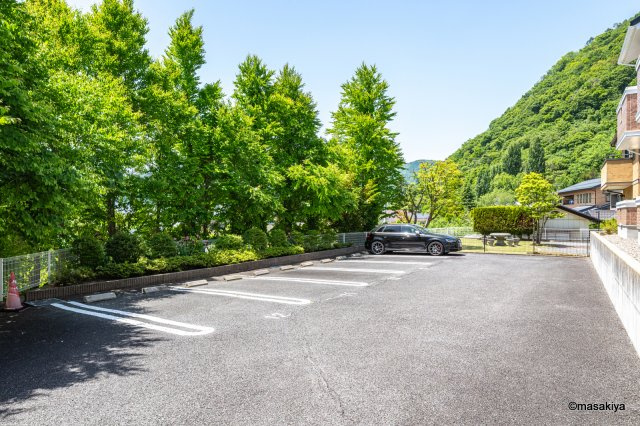 サンライズ瑞樹の駐車場