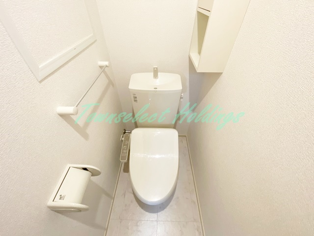 藤沢市湘南台６丁目の賃貸マンションのトイレ|清潔感のあるトイレです