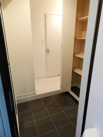 セントポプラの玄関