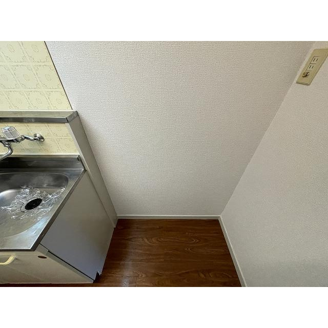 冷蔵庫置き場