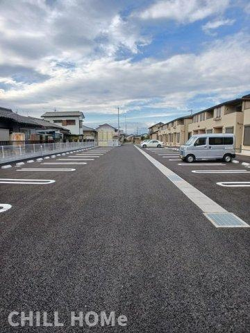 カメリア　塩川　Ｂの駐車場|当社、チルホームのHPもご覧ください(^^)/物件情報多数♪