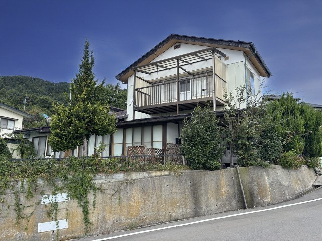 伺去 中古住宅の外観