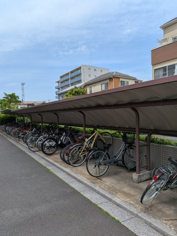 【その他共用部分】 | 西船橋スクエアガーデン | 自転車置き場です