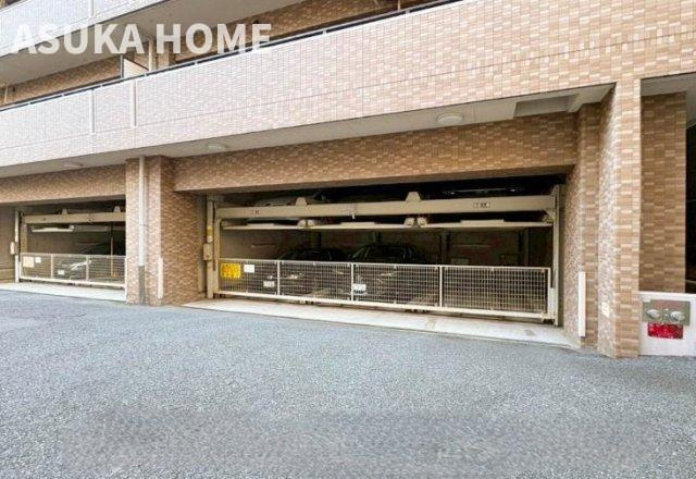 クリオ横浜関内参番館のその他|駐車場写真です。