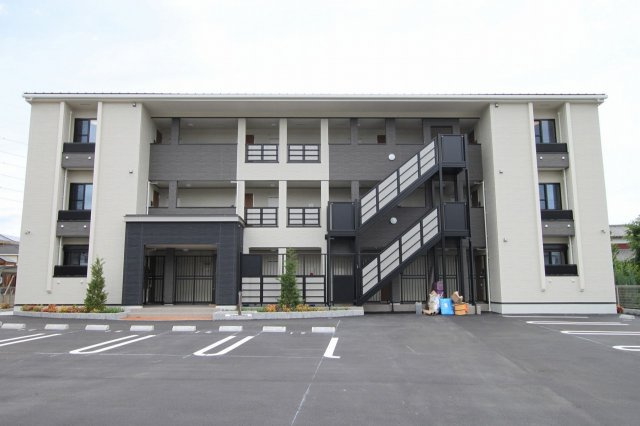 ミツボシヤマモトビレッジ