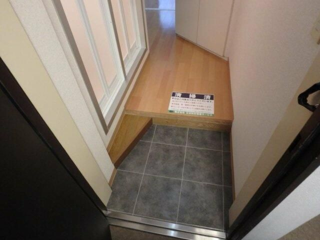 ストーク小石川の玄関