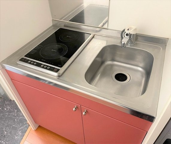 コンパクトなキッチンで掃除もラクラク