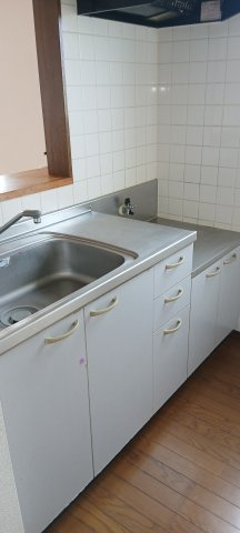 ラシーヌC棟のキッチン