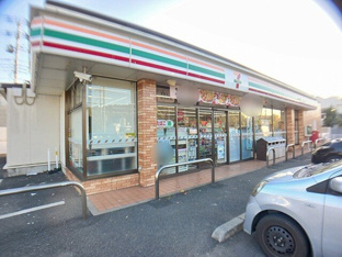 セブンイレブン　沼南藤ケ谷店まで695m
