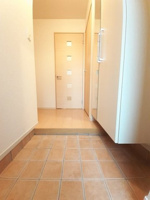 毎日通る玄関はこちらです