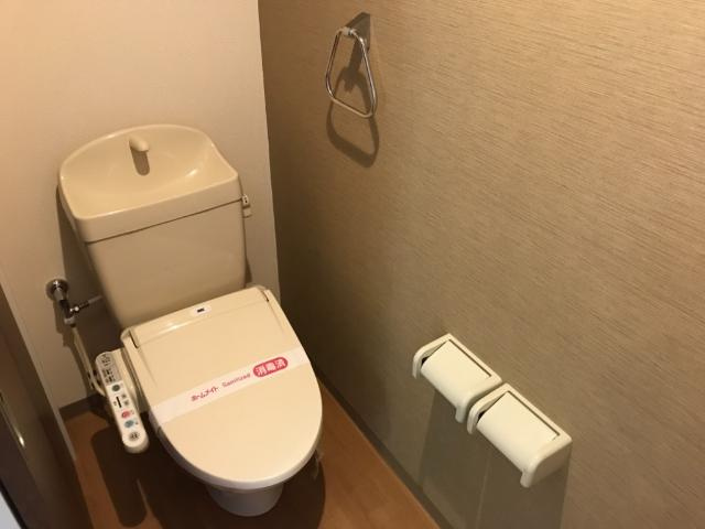 シャワー付トイレ