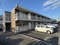 落ち着いた雰囲気の外観です