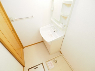 忙しい朝には欠かせない洗面所です