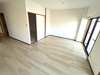 【居間・リビング】 | ナガイビルレジデンス芦屋西