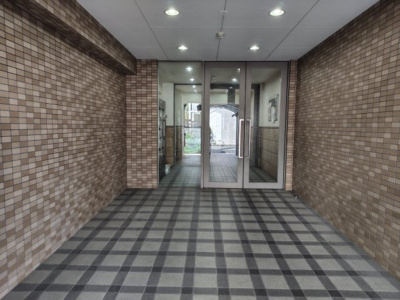 【エントランス】 | ビューテラス西堀端