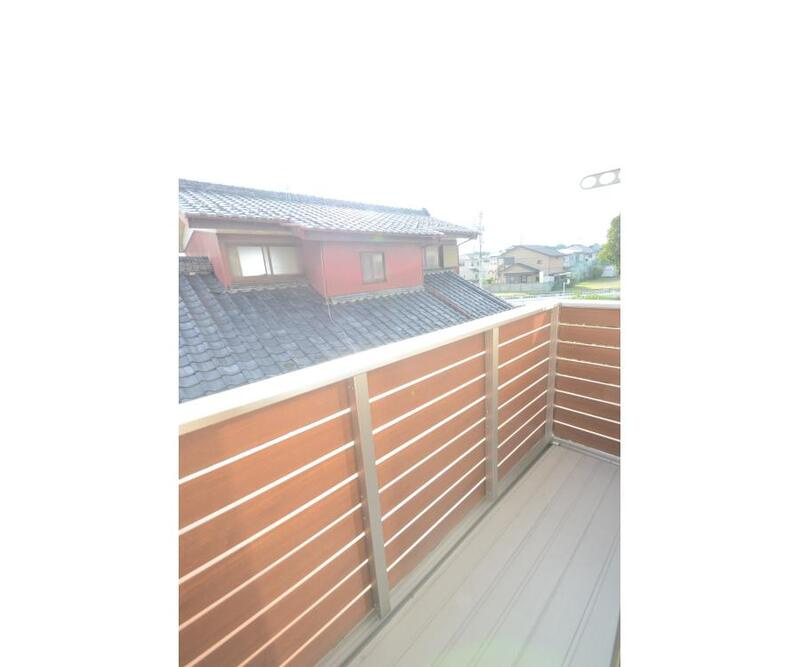 西原町戸建　のバルコニー