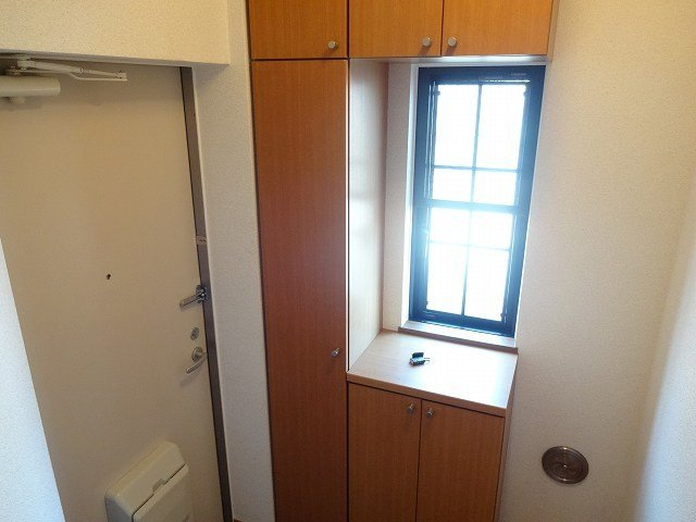 シンプルで使いやすい玄関です