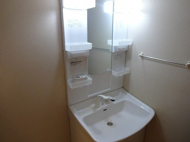 コンパクトで使いやすい洗面所